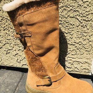 NATURALIZER SWEATER/SUEDE BOOTS SZ 8.5W